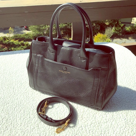Marc Jacobs Handbags - Marc Jacobs Black Leather Satchel